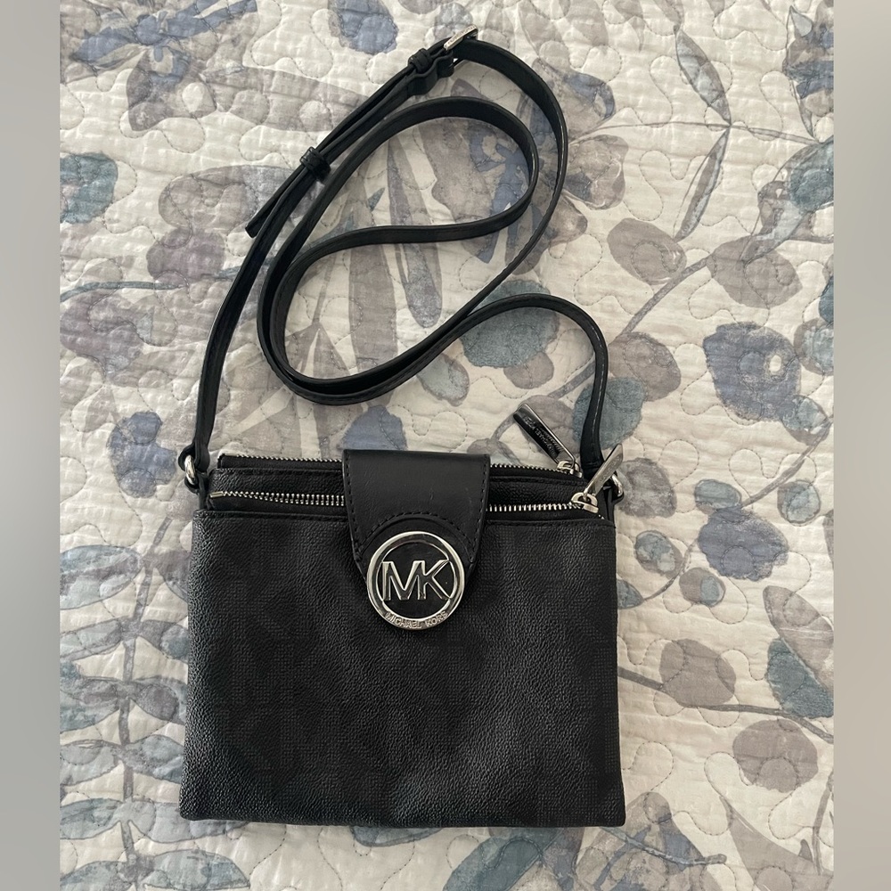 Michael Kors Crossbody